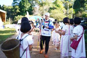 BIB: 2927
                            <button type="button" onclick="openModal(19022763)" class="btn btn-primary btn-sm float-right btn-popup" data-toggle="modal" data-target=".modal-high-quality">
                        <i class="fas fa-shopping-cart"></i> Add to Cart
                    </button>
                                            <button type="button" onclick="isThisMe(19022763, true)" class="btn btn-success btn-sm float-right btn-popup btn-isme hidden" data-toggle="tooltip" data-placement="bottom" title="นี่คือรูปของคุณใช่ไหม คลิกที่นี่เพื่อเอาเข้าอัลบั้ม">
                        <i class="fas fa-plus"></i> Add to album
                    </button>
                    <button type="button" onclick="isThisMe(19022763, false)" class="btn btn-warning btn-sm float-right btn-popup btn-isnotme hidden">
                        <i class="fas fa-ban"></i> Remove from album
                    </button>